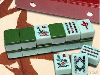 终于懂了！新版3a扑克牌背面认牌技巧2020,推荐9个购买渠道