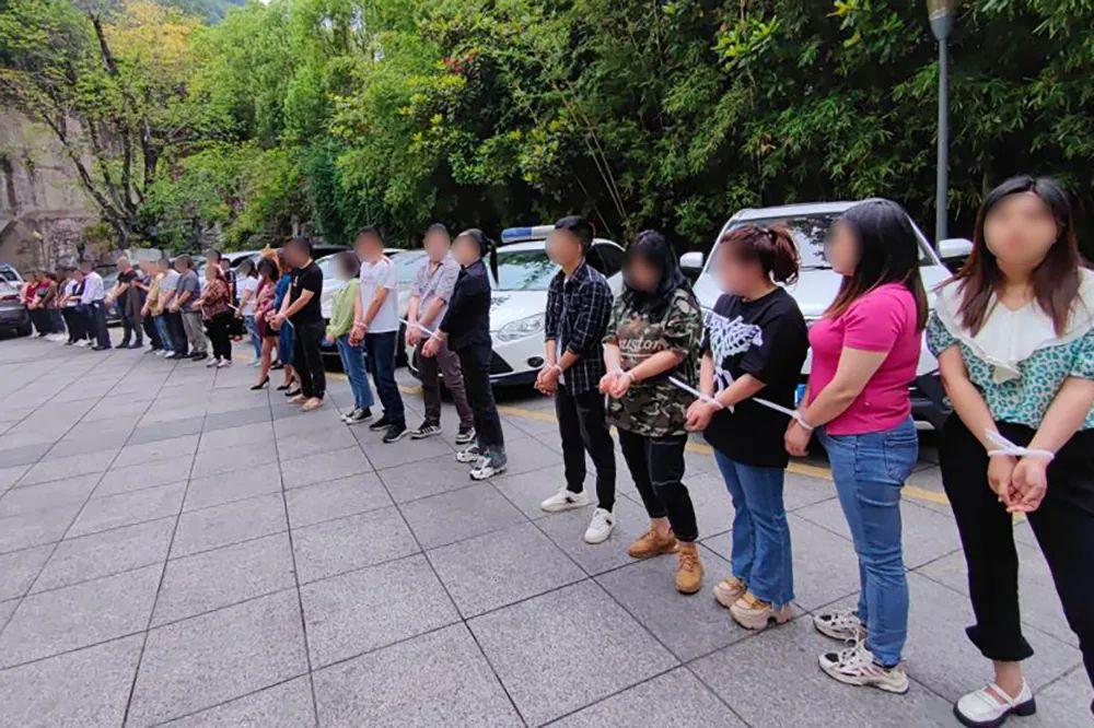 实测分享“长城红中麻将开挂软件!其实确实有挂