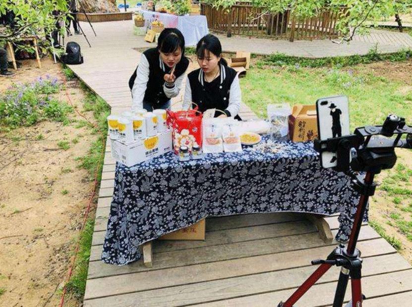 微信怎么挂天猫链接卖货（天猫购物链接怎么在微信上发）