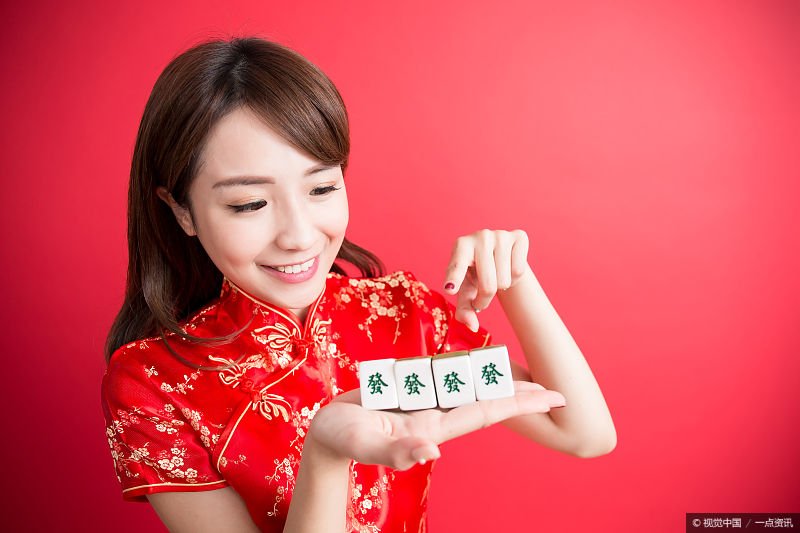 打麻将脸上挂什么（打麻将脸上挂什么字好）