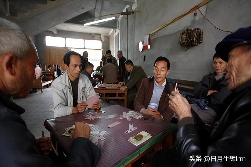 新教你‘‘普通扑克斗牛产品—详细解说+新浪科技